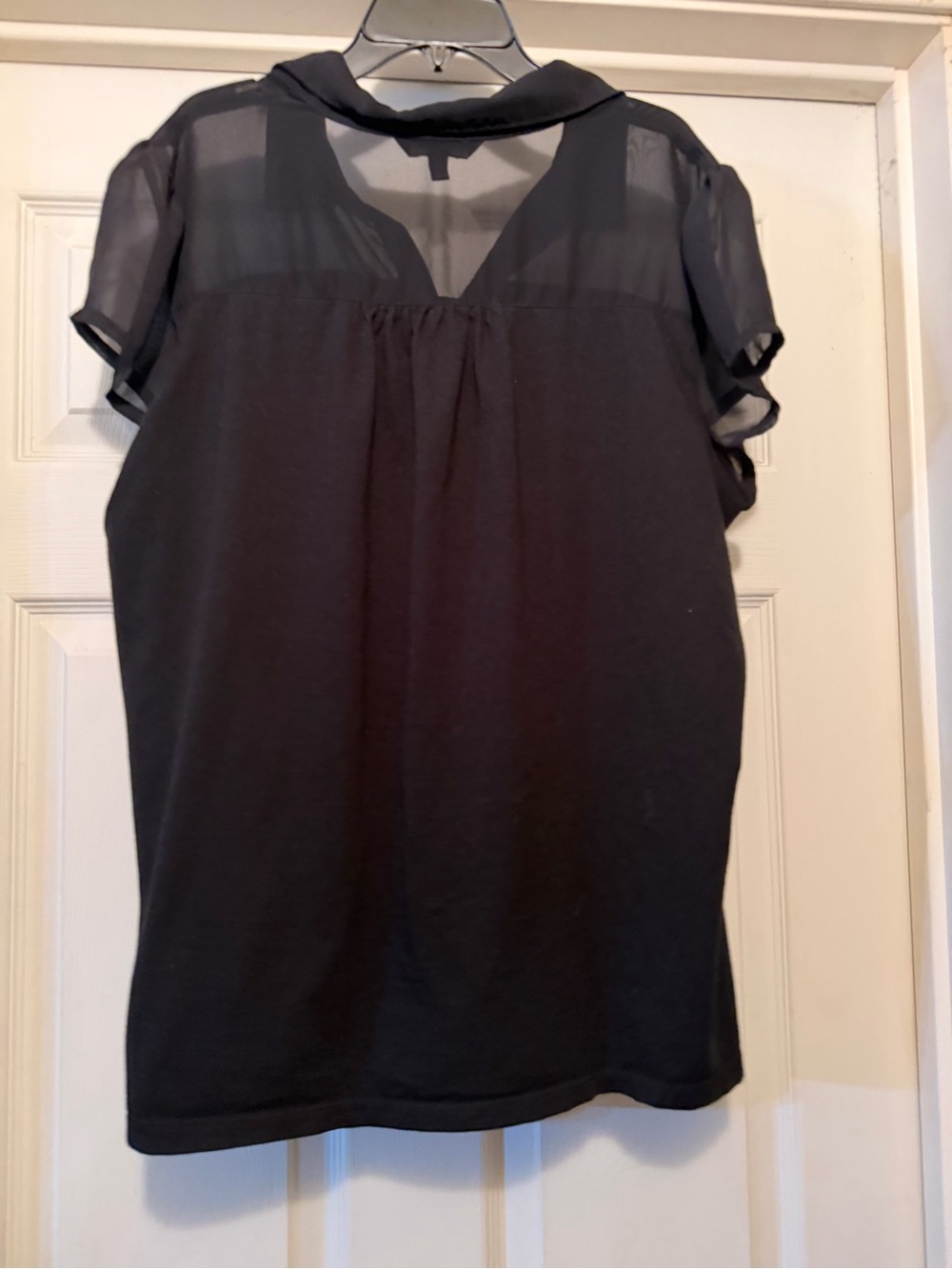 Banana Republic Black Sheer Yoke Short Sleeve Blouse - Picture 2 of 6